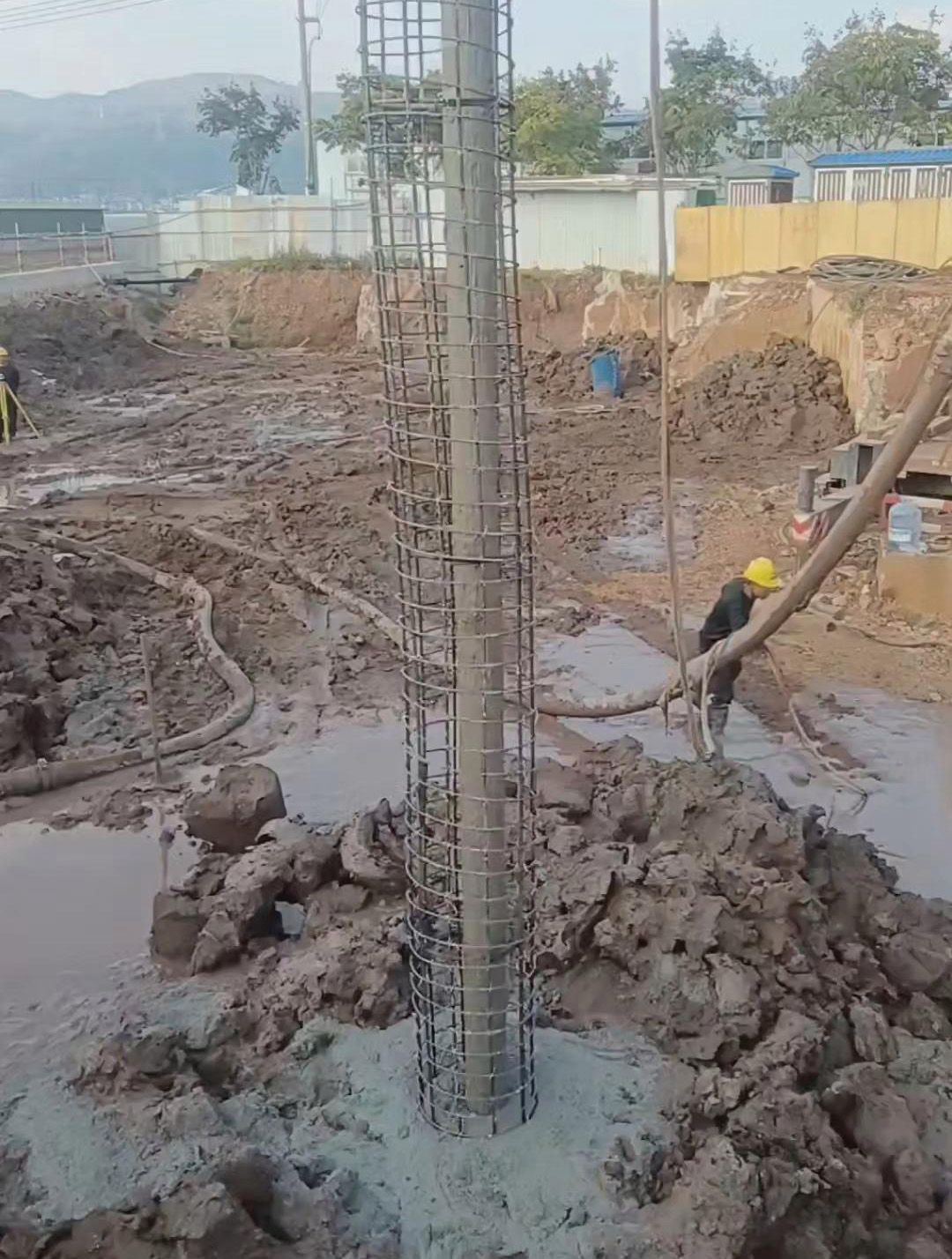 济南章丘区长螺旋钻孔压灌桩
